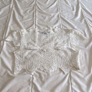 WTFASH Eggshell White Lace Crop Top Size Medium